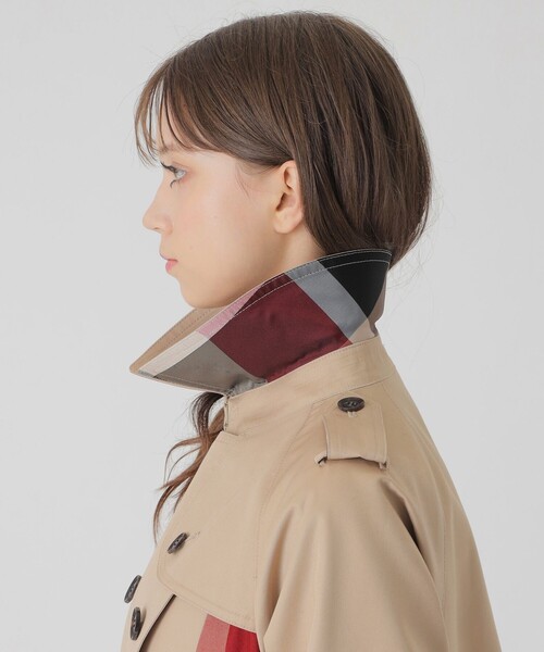 BLUE LABEL CRESTBRIDGE(ブルーレーベルクレストブリッジ)の「【10th ANNIVERSARY】ライトギャバジンパーシャルチェックトレンチコート(トレンチコート・レディース・ベージュ/ベージュ系その他・36/38)」の9枚目の写真