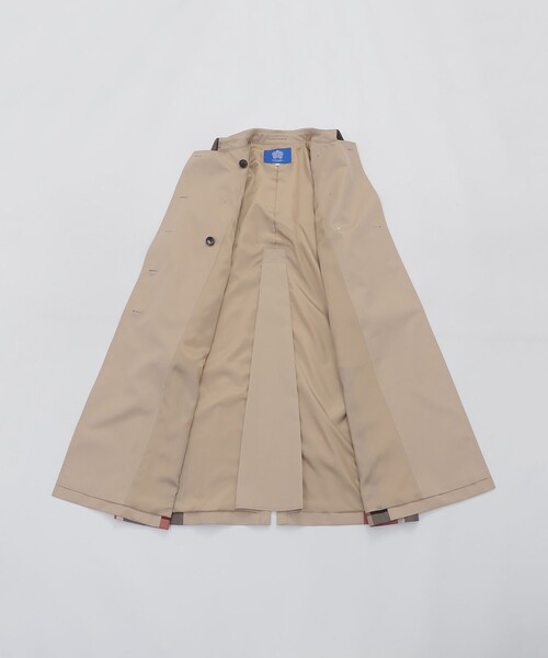 BLUE LABEL CRESTBRIDGE(ブルーレーベルクレストブリッジ)の「【10th ANNIVERSARY】ライトギャバジンパーシャルチェックトレンチコート(トレンチコート・レディース・ベージュ/ベージュ系その他・36/38)」の11枚目の写真