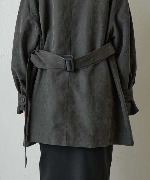 COLONY 2139（コロニートゥーワンスリーナイン）の「ピーチミドルトレンチコート（トレンチコート・レディース・ブラウン/チャコールグレー・FREE）」の16枚目の写真