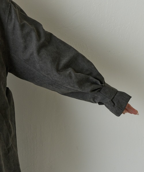 COLONY 2139（コロニートゥーワンスリーナイン）の「ピーチミドルトレンチコート（トレンチコート・レディース・ブラウン/チャコールグレー・FREE）」の18枚目の写真