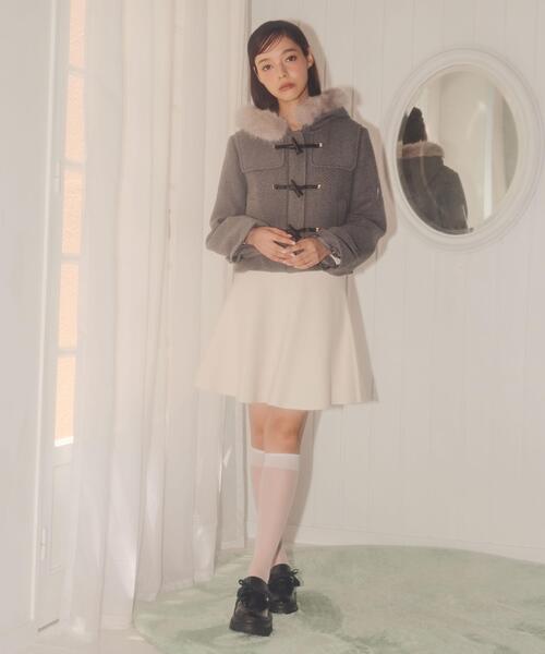 JILL by JILL STUART(ジルバイジルスチュアート)の「◇フェイクファー付ショートダッフルコート(ダッフルコート・レディース・ピンク/グレー/ホワイト・MEDIUM/SMALL)」の7枚目の写真