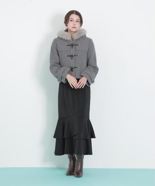 JILL by JILL STUART（ジルバイジルスチュアート）の「◇フェイクファー付ショートダッフルコート（ダッフルコート・レディース・ピンク/グレー/ホワイト・MEDIUM/SMALL）」の8枚目の写真