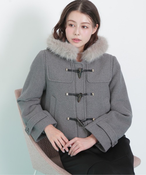 ◇フェイクファー付ショートダッフルコート（ダッフルコート