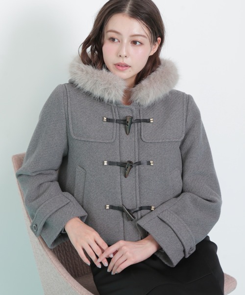◇フェイクファー付ショートダッフルコート（ダッフルコート）｜JILL