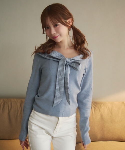 TITTY&CO.（ティティーアンドコー）の「チェックカラーリボンニット（ニット/セーター・レディース・ブラック/アイボリー/ブルー/グレー・FREE）」の4枚目の写真