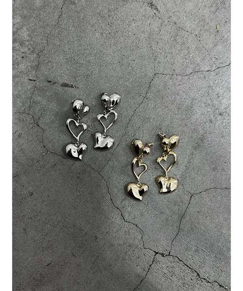 EMODA（エモダ）の「トリプルハートピアス（ピアス（両耳用）・レディース・シルバー/ゴールド・FREE）」の10枚目の写真