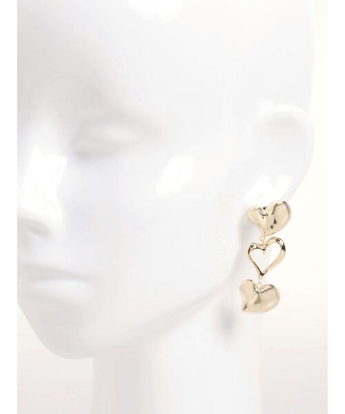 EMODA（エモダ）の「トリプルハートピアス（ピアス（両耳用）・レディース・シルバー/ゴールド・FREE）」の5枚目の写真