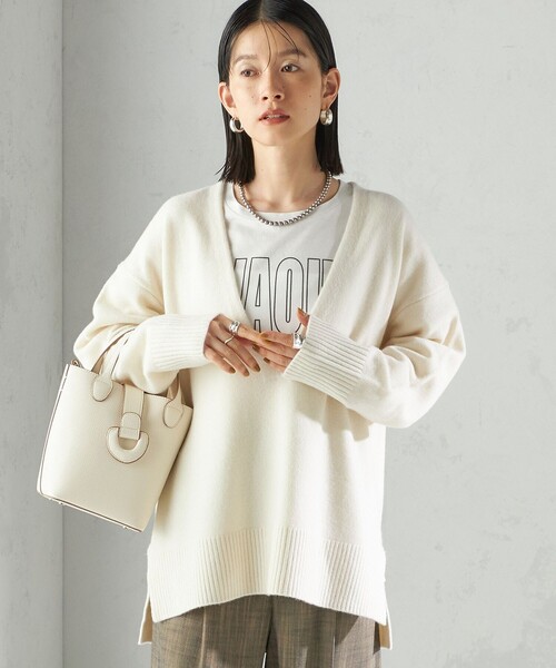 SHIPS(シップス)の「〈手洗い可能〉ウール カシミヤ Vネック プルオーバー(ニット/セーター・レディース・ネイビー/ピンク/レッド/オフホワイト・ONE SIZE)」の15枚目の写真