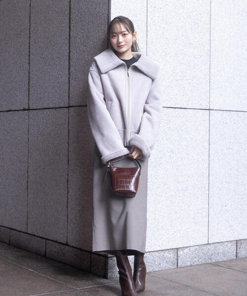 PROPORTION BODY DRESSING（プロポーションボディドレッシング）の「フェイクムートン / 1215255006（ムートンコート・レディース・グレー/ベージュ・MEDIUM/SMALL）」の2枚目の写真