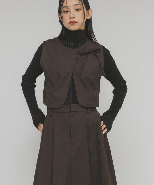 KBF(ケイビーエフ)の「2WAYベストセパレートワンピース(ワンピース・レディース・チャコールグレー/ブラック/ブラウン・38/36)」の3枚目の写真