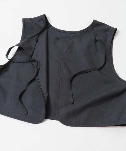 KBF(ケイビーエフ)の「2WAYベストセパレートワンピース(ワンピース・レディース・チャコールグレー/ブラック/ブラウン・38/36)」の20枚目の写真