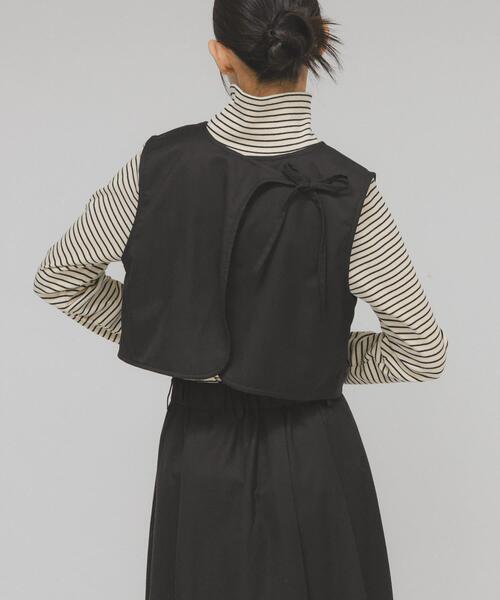 KBF(ケイビーエフ)の「2WAYベストセパレートワンピース(ワンピース・レディース・チャコールグレー/ブラック/ブラウン・38/36)」の14枚目の写真