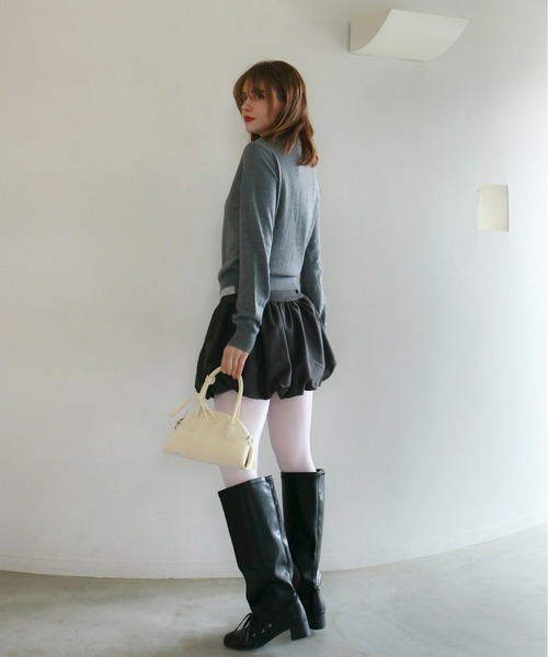 mic by Olu.(ミックバイオルドット)の「フリルレイヤードカーディガン(カーディガン/ボレロ・レディース・グレー/レッド・FREE)」の4枚目の写真