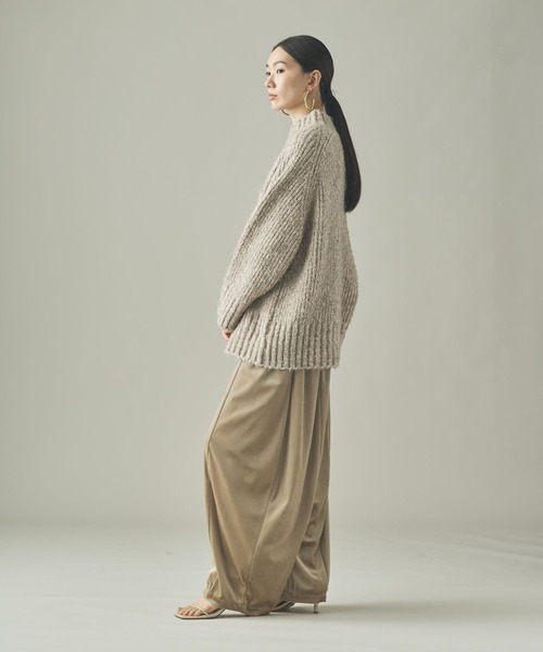 Curensology（カレンソロジー）の「Curensology(カレンソロジー)/MIXブークレニットプルオーバー（ニット/セーター・レディース・チャコールグレー/ベージュ・FREE）」の14枚目の写真