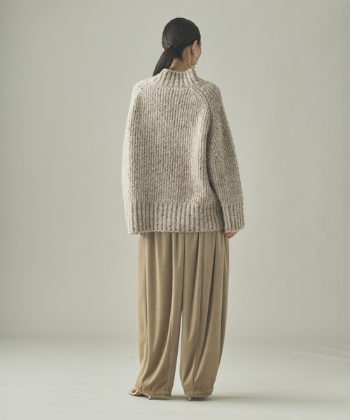 Curensology（カレンソロジー）の「Curensology(カレンソロジー)/MIXブークレニットプルオーバー（ニット/セーター・レディース・チャコールグレー/ベージュ・FREE）」の15枚目の写真