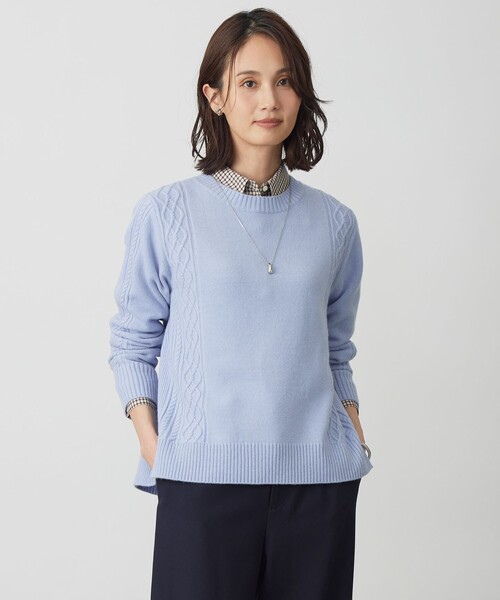 J.PRESS（ジェイプレス）の「【WEB限定カラーあり】CAT クルーネック ニット（ニット/セーター・レディース・ホワイト系/イエロー系/シルバー系/ピンク系/サックスブルー系・T13/T15）」の2枚目の写真