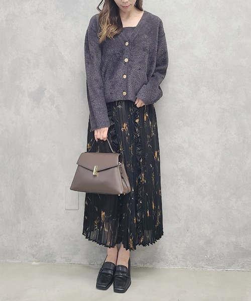 12Twelve Agenda（トゥエルブ　アジェンダ）の「Vネックシャギーミディカーディガン×インナーセット（アンサンブル・レディース・アイボリー/チャコールグレー・M）」の19枚目の写真