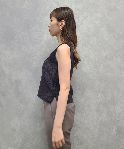 12Twelve Agenda（トゥエルブ　アジェンダ）の「Vネックシャギーミディカーディガン×インナーセット（アンサンブル・レディース・アイボリー/チャコールグレー・M）」の17枚目の写真