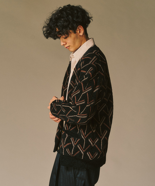 417 EDIFICE（フォーワンセブンエディフィス）の「モールパターンカーディガン（カーディガン/ボレロ・メンズ・ブラック/ホワイト/ベージュ・MEDIUM/LARGE）」の13枚目の写真