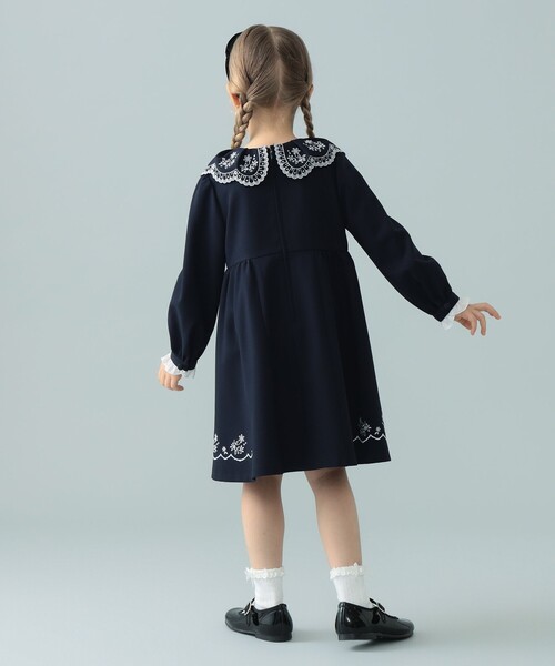 こども ビームス（コドモビームス）の「セレモニー スカラップ 刺繍 ワンピース 2026（110～130cm）（ワンピース・キッズ・ブラウン系その他4/ネイビー・110/120/130）」の9枚目の写真