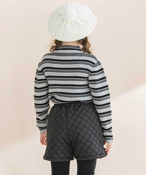 BeBe（ベベ）の「マルチボーダーリブハイネックニット（ニット/セーター・キッズ・イエロー系その他/ブラック系その他・130cm/110cm/100cm/140cm/150cm/120cm）」の14枚目の写真