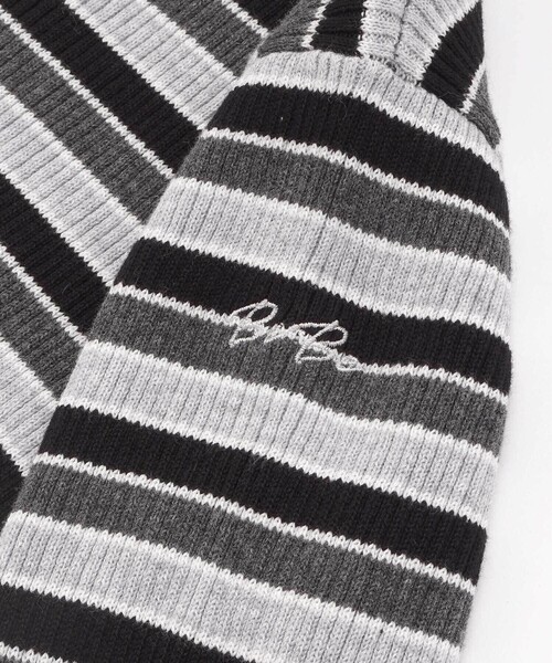 BeBe（ベベ）の「マルチボーダーリブハイネックニット（ニット/セーター・キッズ・イエロー系その他/ブラック系その他・130cm/110cm/100cm/140cm/150cm/120cm）」の8枚目の写真