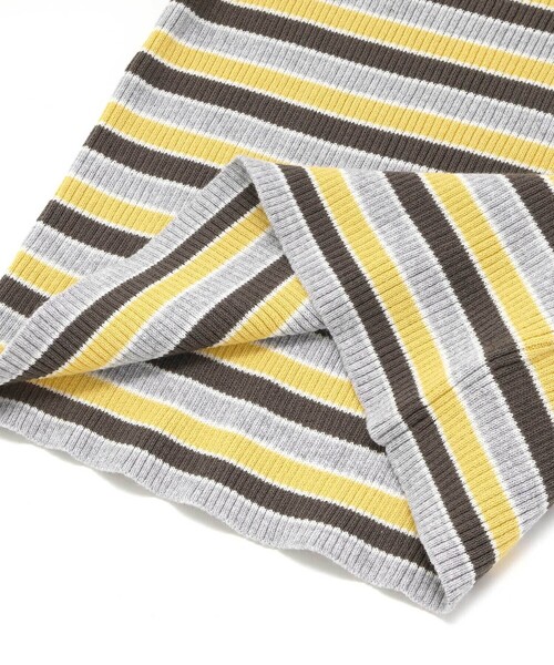 BeBe（ベベ）の「マルチボーダーリブハイネックニット（ニット/セーター・キッズ・イエロー系その他/ブラック系その他・130cm/110cm/100cm/140cm/150cm/120cm）」の15枚目の写真