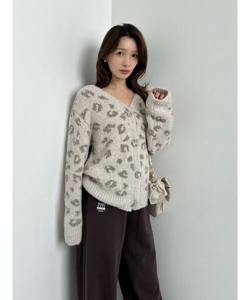 SNIDEL（スナイデル）の「ビジューリボンミドルカーディガン