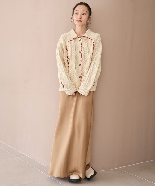 coen（コーエン）の「配色メローケーブル編み 襟付きニットカーディガン（カーディガン/ボレロ・レディース・レッド/ライトグレー/オフホワイト・L/M）」の8枚目の写真