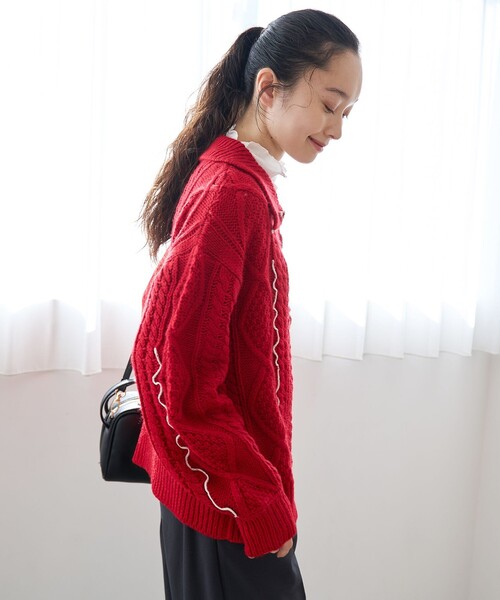 coen（コーエン）の「配色メローケーブル編み 襟付きニットカーディガン（カーディガン/ボレロ・レディース・レッド/ライトグレー/オフホワイト・L/M）」の21枚目の写真