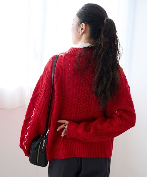 coen（コーエン）の「配色メローケーブル編み 襟付きニットカーディガン（カーディガン/ボレロ・レディース・レッド/ライトグレー/オフホワイト・L/M）」の22枚目の写真