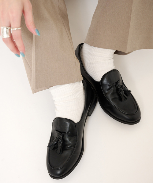 B.C STOCK（ベーセーストック）の「タッセルローファー（その他シューズ・レディース・ブラウン/ブラック・SMALL/MEDIUM/LARGE）」の2枚目の写真