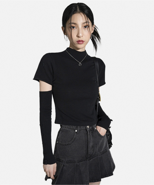 AVANDRESS(アバンドレス )の「Half-turtleneck warmer knit IVORY(ニット/セーター・レディース・その他・MEDIUM)」の2枚目の写真
