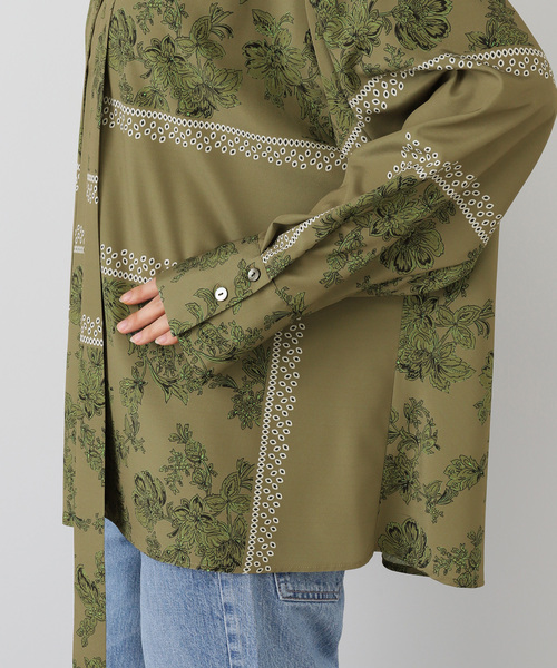 journal standard L'essage（ジャーナルスタンダードレサージュ）の「スカーフプリントボウタイブラウス（シャツ/ブラウス・レディース・カーキ・FREE）」の4枚目の写真