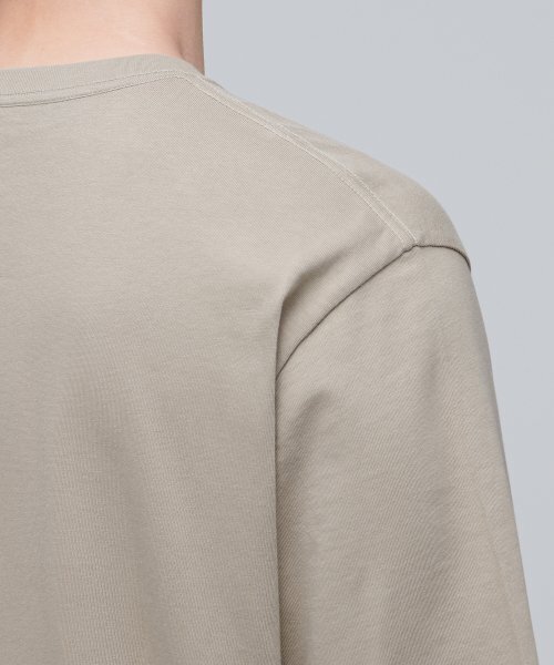 MUSINSA STANDARD（ムシンサスタンダード）の「レイヤードクルーネックTシャツ_ロング丈 [ダスティベージュ]（Tシャツ/カットソー・メンズ・その他・MEDIUM/X-SMALL/SMALL）」の7枚目の写真