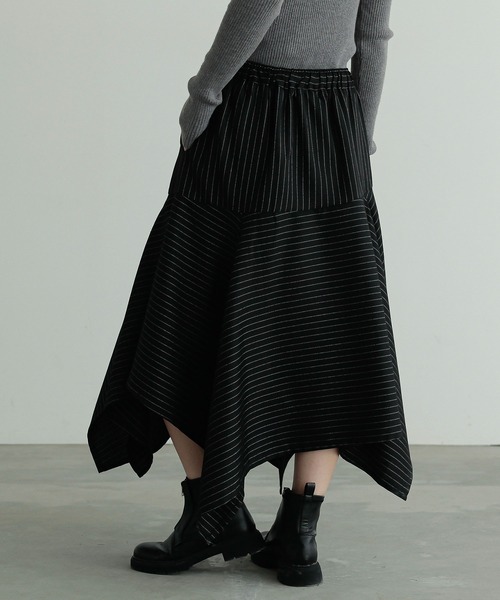 n'OrLABEL(ノアールレーベル)の「『アシンメトリックパッチフレアスカート』(スカート・レディース・ブラック/グレー・FREE)」の16枚目の写真