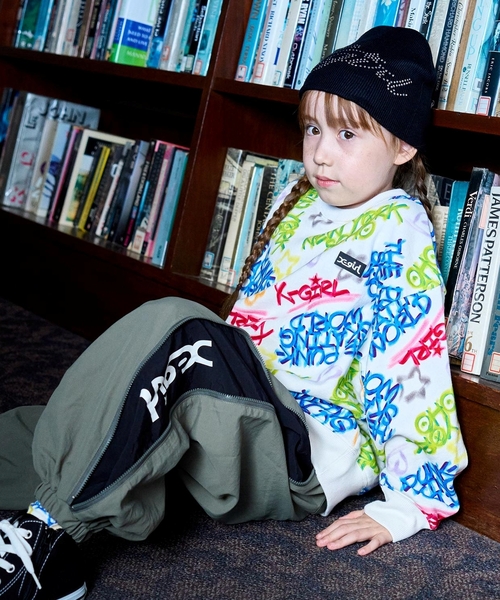 X-girl Stages（エックスガールステージス）の「総柄プリント トレーナー（スウェット・キッズ・ライトブルー/カラフル・140cm/130cm/120cm/90cm/100cm/110cm）」の12枚目の写真