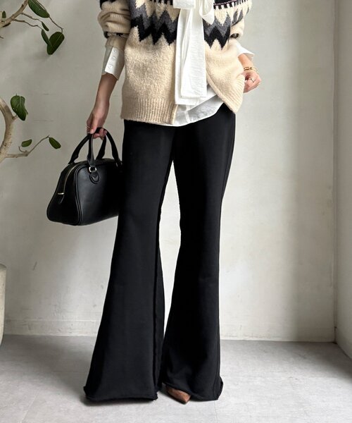 DouDou（ドゥドゥ）の「【WEB限定】セミフレア裏毛パンツ（その他パンツ・レディース・グレー/ブラウン/ブラック・FREE）」の2枚目の写真