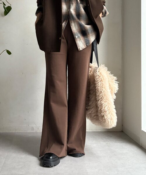 DouDou（ドゥドゥ）の「【WEB限定】セミフレア裏毛パンツ（その他パンツ・レディース・グレー/ブラウン/ブラック・FREE）」の21枚目の写真