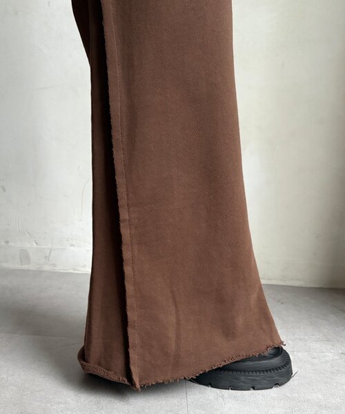 DouDou（ドゥドゥ）の「【WEB限定】セミフレア裏毛パンツ（その他パンツ・レディース・グレー/ブラウン/ブラック・FREE）」の9枚目の写真