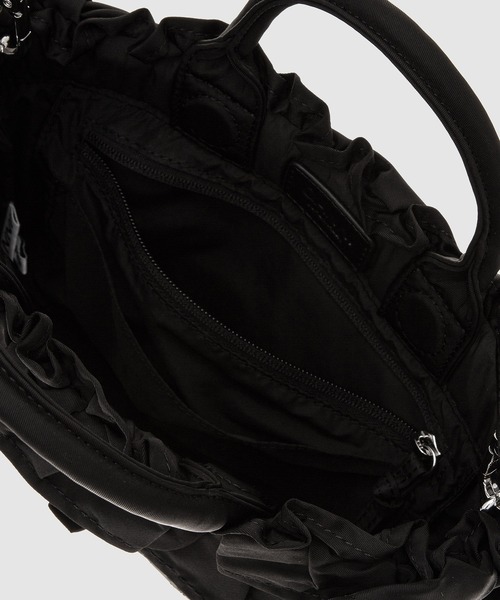 GANNI（ガニー）の「Mini Shopper Ruffle（ショルダーバッグ・レディース・ブラック・ONE SIZE）」の7枚目の写真