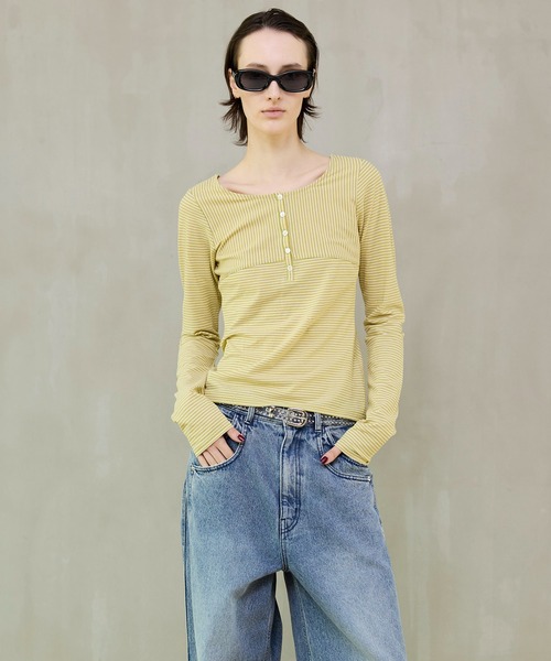 MAISON SPECIAL(メゾンスペシャル)の「2WAY Tops/2WAYトップス(Tシャツ/カットソー・レディース・ホワイト/イエロー/チャコールグレー・FREE)」の19枚目の写真