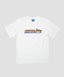 NOTHINGON（ナッシング オン）の「Fuel Victory Vintage Graphic Short Sleeve T-Shirt in White（Tシャツ/カットソー）」
