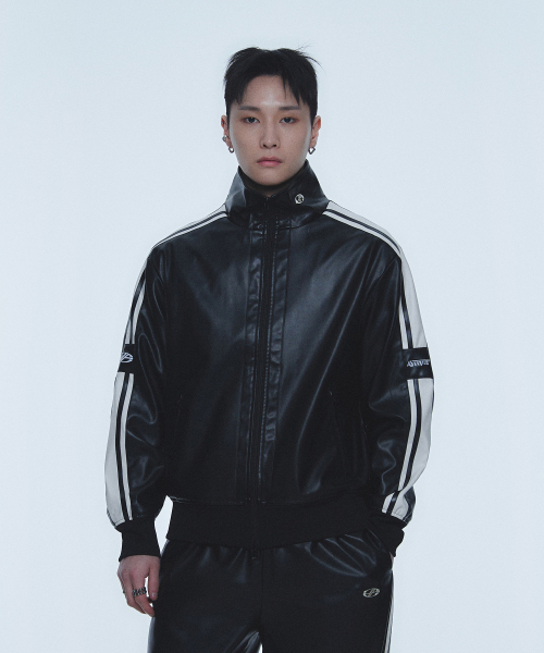 HYUNFIT(ヒョンフィット)の「PU LEATHER ICONIC TRACK JACKET(その他アウター・メンズ・その他・MEDIUM/LARGE/X-LARGE)」の1枚目の写真