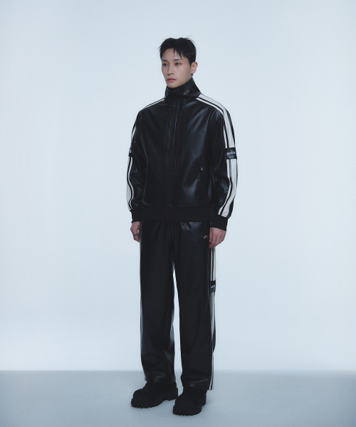 HYUNFIT(ヒョンフィット)の「PU LEATHER ICONIC TRACK JACKET(その他アウター・メンズ・その他・MEDIUM/LARGE/X-LARGE)」の5枚目の写真