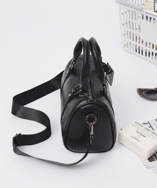 WESTBOY(ウエストボーイ)の「ユニセックス レザーライク ミニボストン ショルダーバッグ WO25W10BG16(ショルダーバッグ・メンズ・ブラック・FREE)」の8枚目の写真