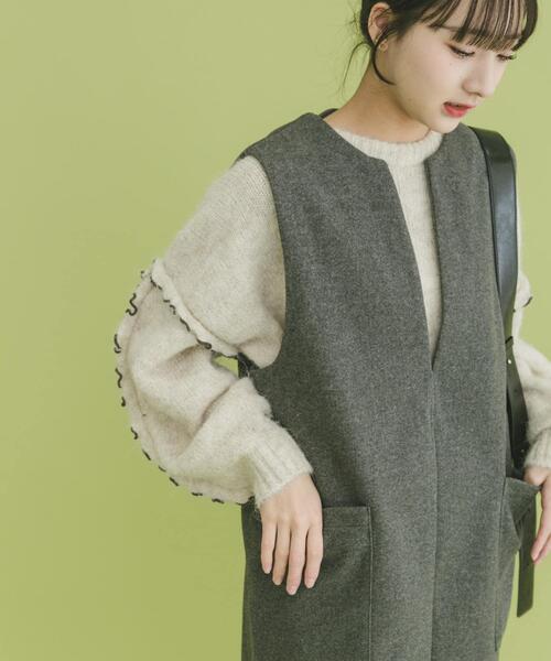 ITEMS URBANRESEARCH（アイテムズ アーバンリサーチ）の「フリルメローニット（ニット/セーター・レディース・グレー/オフホワイト/ブルー・FREE）」の14枚目の写真