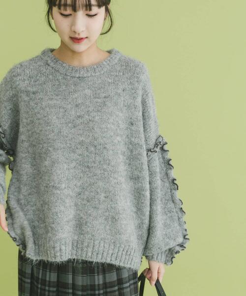 ITEMS URBANRESEARCH（アイテムズ アーバンリサーチ）の「フリルメローニット（ニット/セーター・レディース・グレー/オフホワイト/ブルー・FREE）」の21枚目の写真