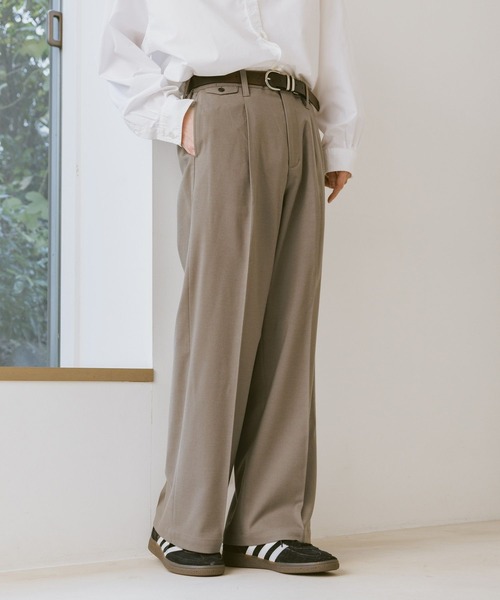 RAGEBLUE（レイジブルー）の「TRW Tuck Semi Wide Slacks/タックセミワイドスラックス【セットアップ対応】（スラックス・メンズ・ブラック系その他/ベージュ/ネイビー・SMALL/MEDIUM/LARGE）」の2枚目の写真