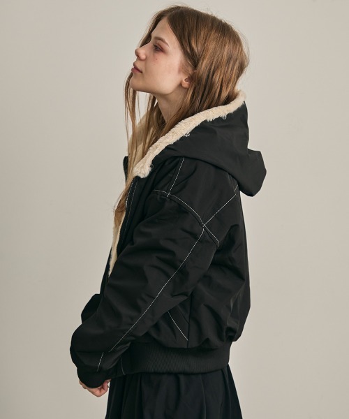 Clum(クルム)の「ファーフードフライトジャケット(ミリタリージャケット・レディース・カーキ/ブラック・LARGE/MEDIUM/SMALL)」の9枚目の写真